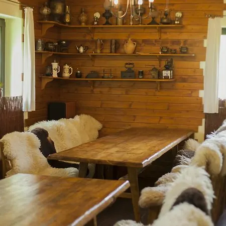 Alojamento de Turismo Rural Letnisko Lazy Male *